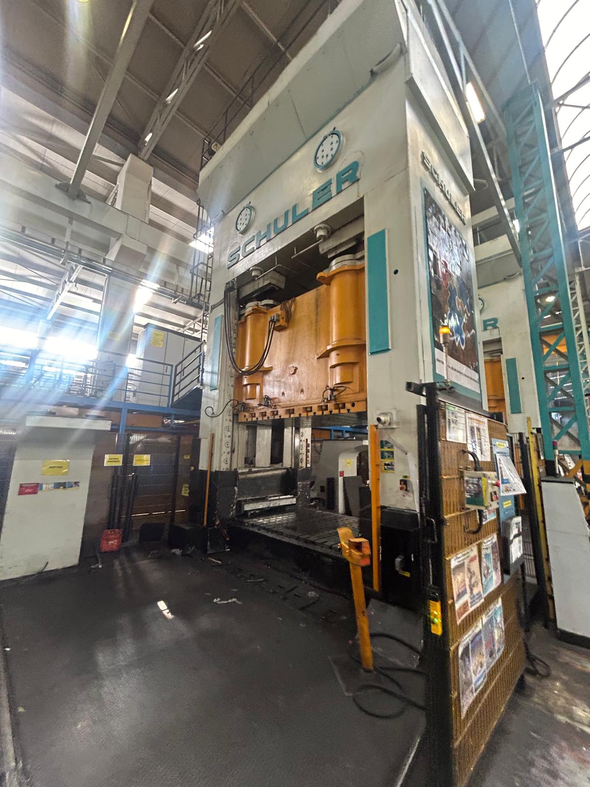 SCHULER 800 ton stamping press side view